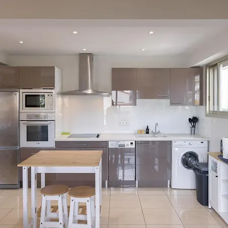 77 - Terrasse, Spacieux, Clim, Paisible Cannes