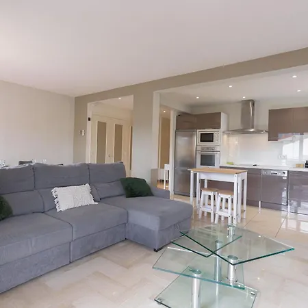 77 - Terrasse, Spacieux, Clim, Paisible * Cannes