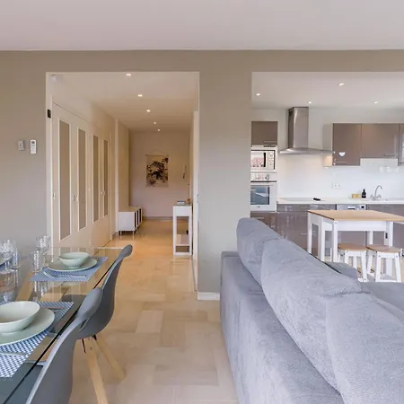 77 - Terrasse, Spacieux, Clim, Paisible * Cannes