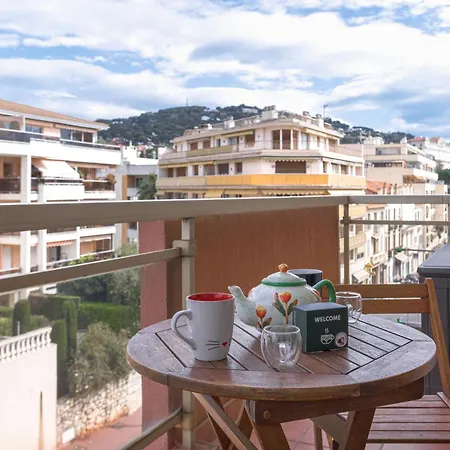 Apartamento 77 - Terrasse, Spacieux, Clim, Paisible Cannes