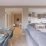 Daire 77 - Terrasse, Spacieux, Clim, Paisible *